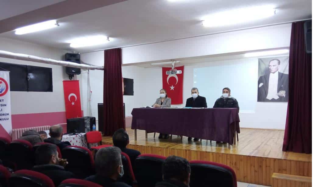 İlçe Müdürümüz Sayın Mustafa ÇALIŞKAN Başkanlığında  Dönem Sonu Değerlendirme Toplantısı Yapıldı.