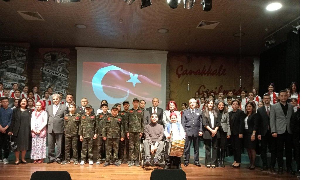  18 Mart Çanakkale Zaferi ve Şehitleri Anma Günü Etkinliği Ted Ege Koleji'nde Düzenlendi.